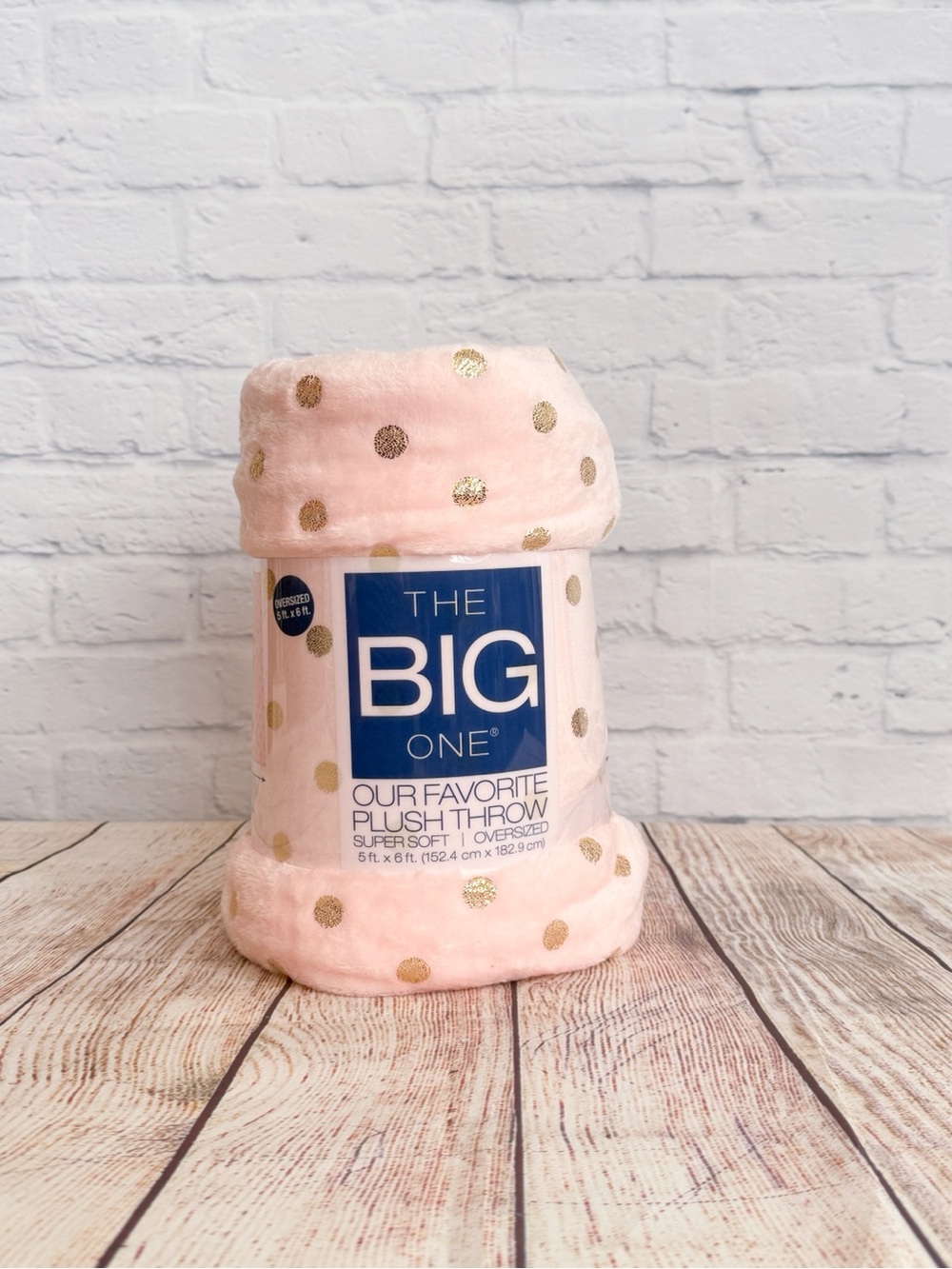 New Pink Dot Foil Print The Big One Oversized Supersoft Plush Throw Blanket